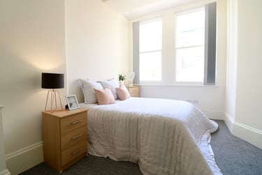 3 bed flat, The Crescent, City Centre, Plymouth, PL13AB - Image 6